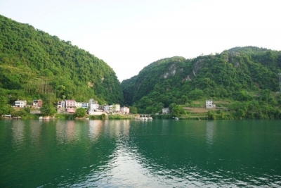 “一河（湖）一策”启动   清江碧水可期