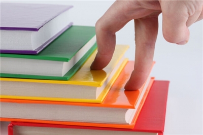 东岳中学坚持党委中心组政治学习制度