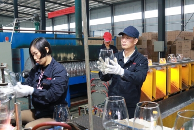 小微企 重科技