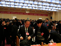 大冶市第六届人民代表大会第三次会议举行第二次大会