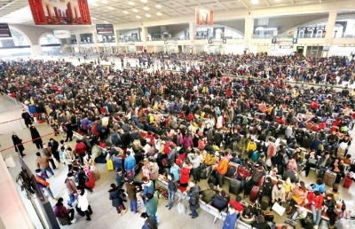 节后运输压力大 道路保畅通压力大 客货统筹压力大 今年春运，迎战三大压力 全国旅客发送量将达到29.8亿人次 十大高速拥堵路段、易堵收费站公布