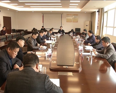 李修武参加指导陈贵镇党委班子2017年度民主生活会