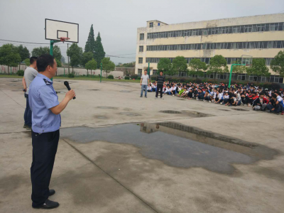 防灾减灾安全进校园