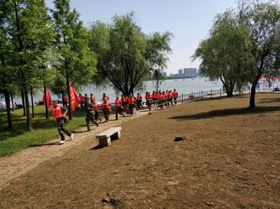 市人武部于黄石磁湖开展防汛抗洪抢险演练