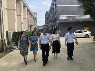 快讯：省人大民宗侨外委员会副主任委员陈金刚一行来我市开展宗教工作专题调研