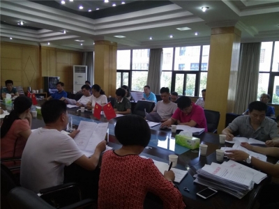 我市开展用人单位遵守劳动用工和社会保险法律法规情况专项检查活动