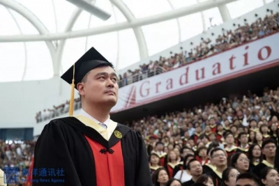 历时7年，38岁才本科毕业的姚明，在毕业典礼上说了什么？
