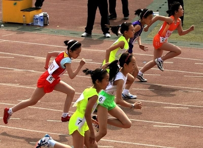 市实验小学勇夺黄石市级运动会冠军