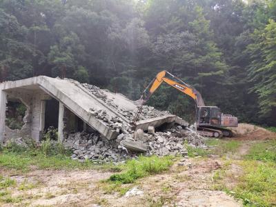 市自然资源和规划局打响自然资源保卫战