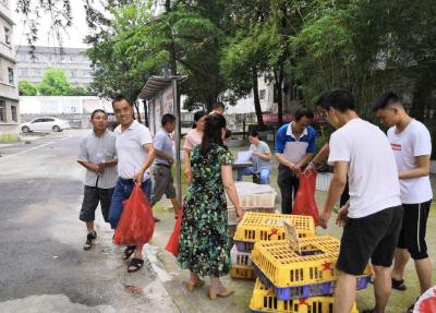 开展残疾人养鸭培训