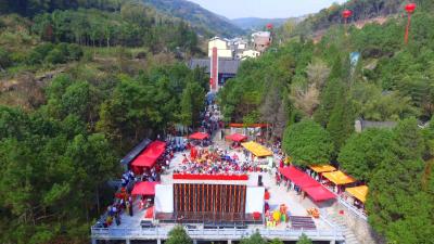 殷祖镇：打造湖北红色文化旅游第一村
