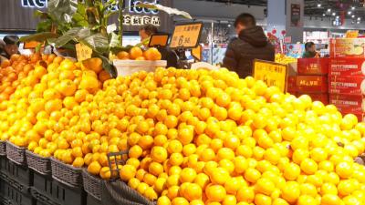 春节期间，我市各大超市物资储备充足