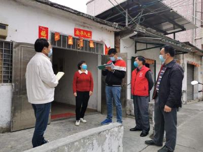 团市委驻村工作组：强化措施 做好防疫工作