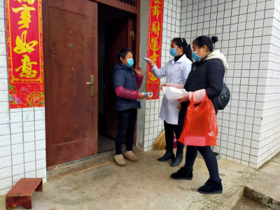 金牛镇：女干部撑起防疫“半边天”