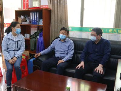 王刚赴东风、保康社区调研强调 继续坚守岗位 明确职责任务 充分发挥作用 做实做细各项工作