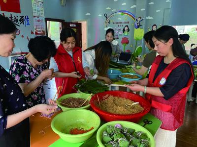 多彩活动迎端午 传统文化氛围浓