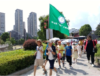湖北宜都：“一米高度”打量社区温度