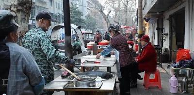 湖北老河口：舌尖上的新春记忆——炸馍尖
