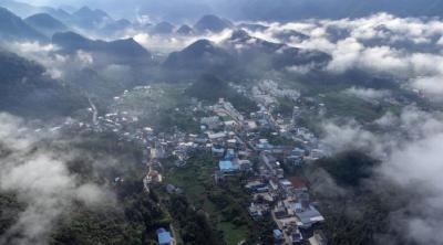 恩施鹤峰：产业先行 这边“丰”景独好