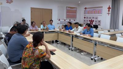【锲而不舍落实中央八项规定精神】“吐槽大会”让社情民意畅通无阻