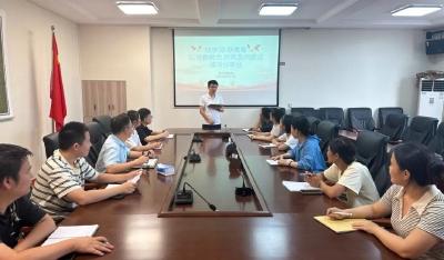 【提升干部素质 建功支点建设】书香润青干 实干筑支点