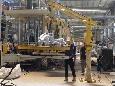 【聚焦支点建设·聚力五大攻坚 工业振兴】坤圣科技抢占汽车轻量化“风口”