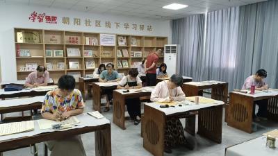 【锲而不舍落实中央八项规定精神 办实事解难题】牌子少了 空间亮了 心更近了 基层减负让服务回归本源