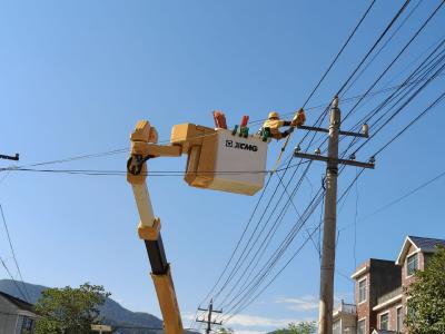 配电线路装上“防雷网”