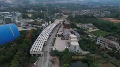 【聚焦支点建设·聚力五大攻坚 品质提升】“近城不进城” 疏堵助同城 106国道改建工程（一标段）进度过半