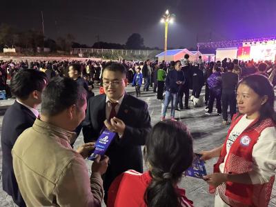 “文明集市”增添法治“烟火气”