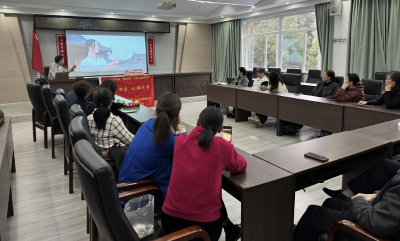 特色课程为“银发族”生活添彩