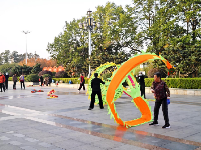 【图片新闻】健康“舞”起来