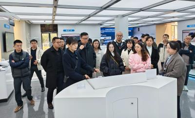 我市“数智先锋”外出考察学习