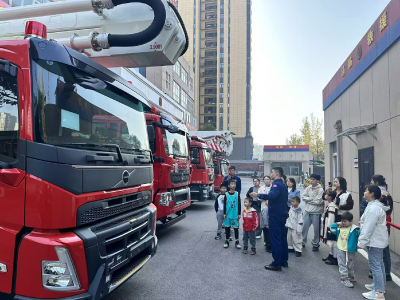 【图片新闻】构筑童心“防火墙”