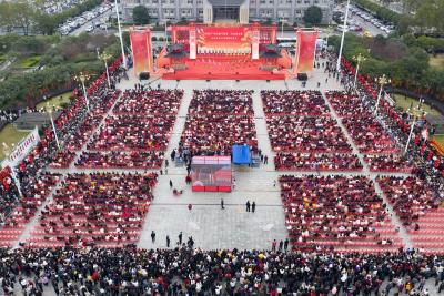 关注 | 今晚21:28，请看CCTV-3！