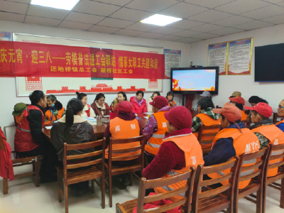 歇脚“小驿站”变普法“加油站”