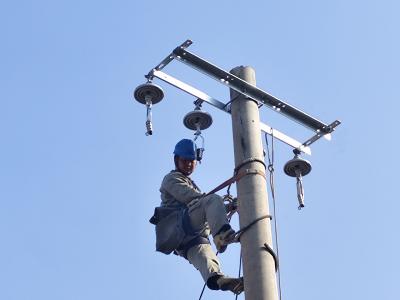 金湖供电所精准“扩容” 为农业“充电”