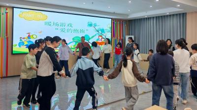 阅读传情 家风润心 朝阳社区用一场阅读守护亲子温暖