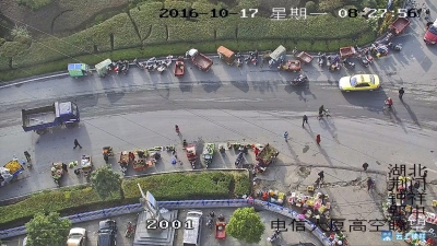 这些地方占道经营被抓拍啦