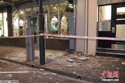 新西兰强震已致两人遇难 仍未联系上受灾最严重地区