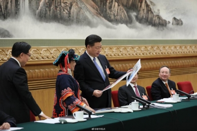 习近平：看到有关凉山州“悬崖村”的报道感到揪心