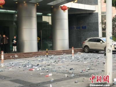 突发狂风横扫江苏大部 盐城无锡等地多人伤亡