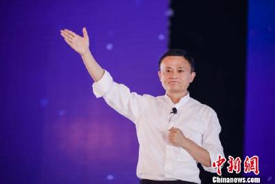 马云为“败家娘们”正名：没有败家女人只有爱家女人