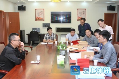 荆门市委“两学一做”学习教育督导组市教育局督导检查
