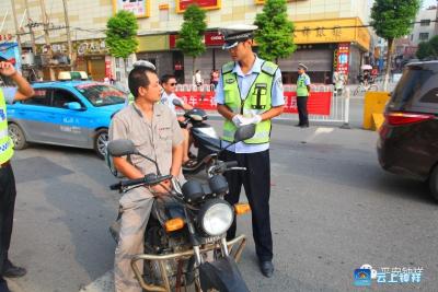钟祥市公安局城区交通秩序集中整治行动8月16日战况通报