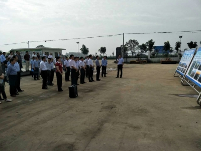 全市脱贫攻坚工作现场会走进绿邦