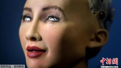 地球公民迎来新“物种”人类能否控制人工智能？