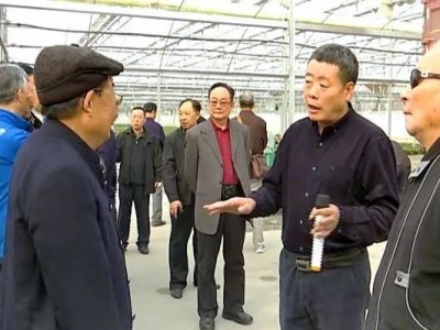 省政协机关老干部考察钟祥经济社会发展情况 