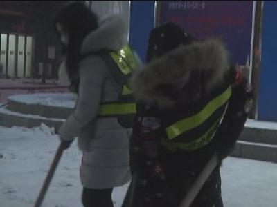 视频｜钟祥市城管局雨雪天气保畅通