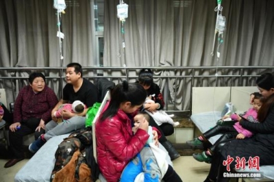 贵州一医院“先治病后付费” 1个月最高损失5万元